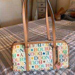 Vintage Dooney & Bourke Barrel bag